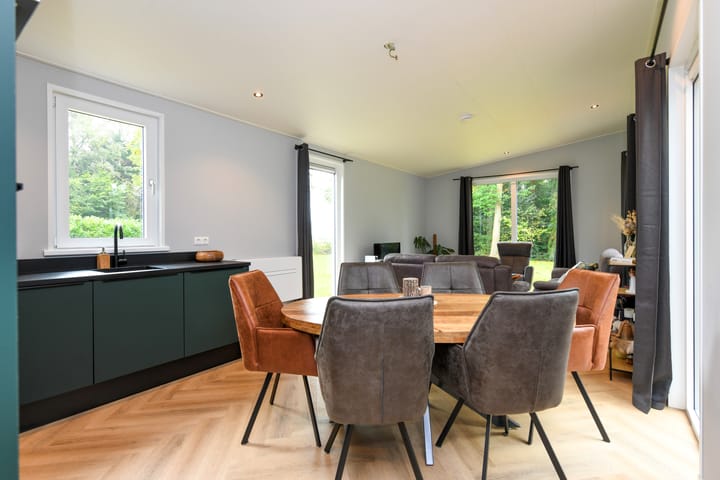 Foto 15 van Woudweg 15-015