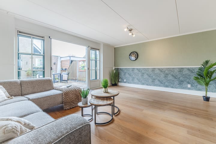 Photo 19 of J.J. Allanstraat 298-A