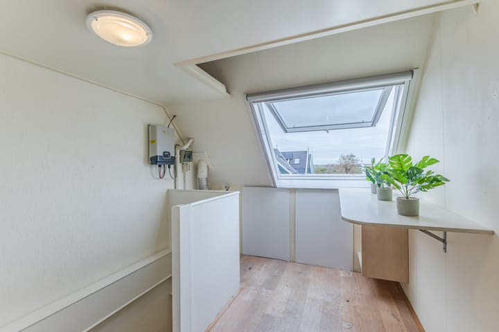 Photo 34 of J.J. Allanstraat 298-A