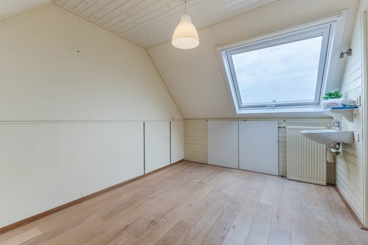 Photo 39 of J.J. Allanstraat 298-A