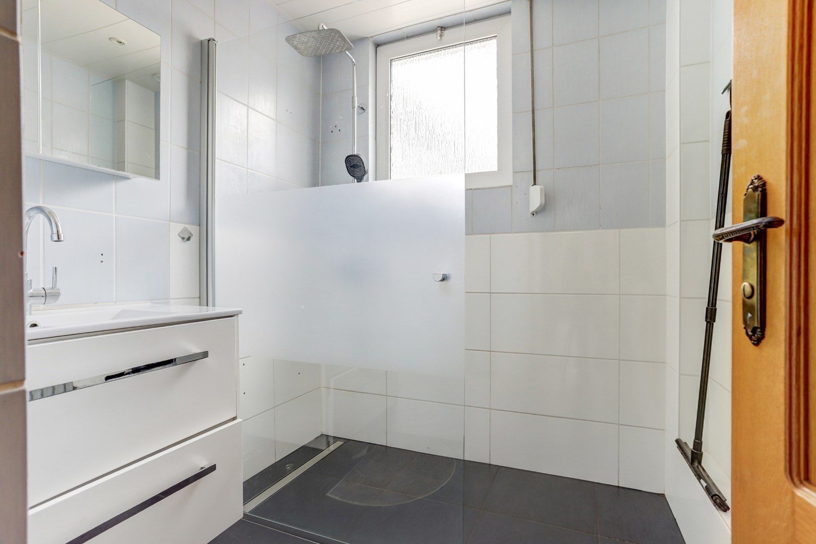 Foto 12 van Antwerpsestraat 212