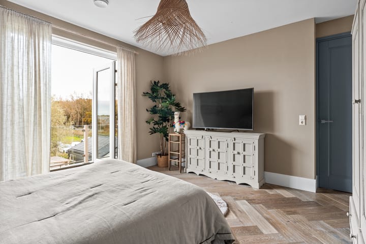 Photo 15 of Oosteinderweg 585