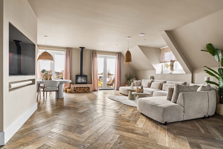 Photo 3 of Oosteinderweg 585