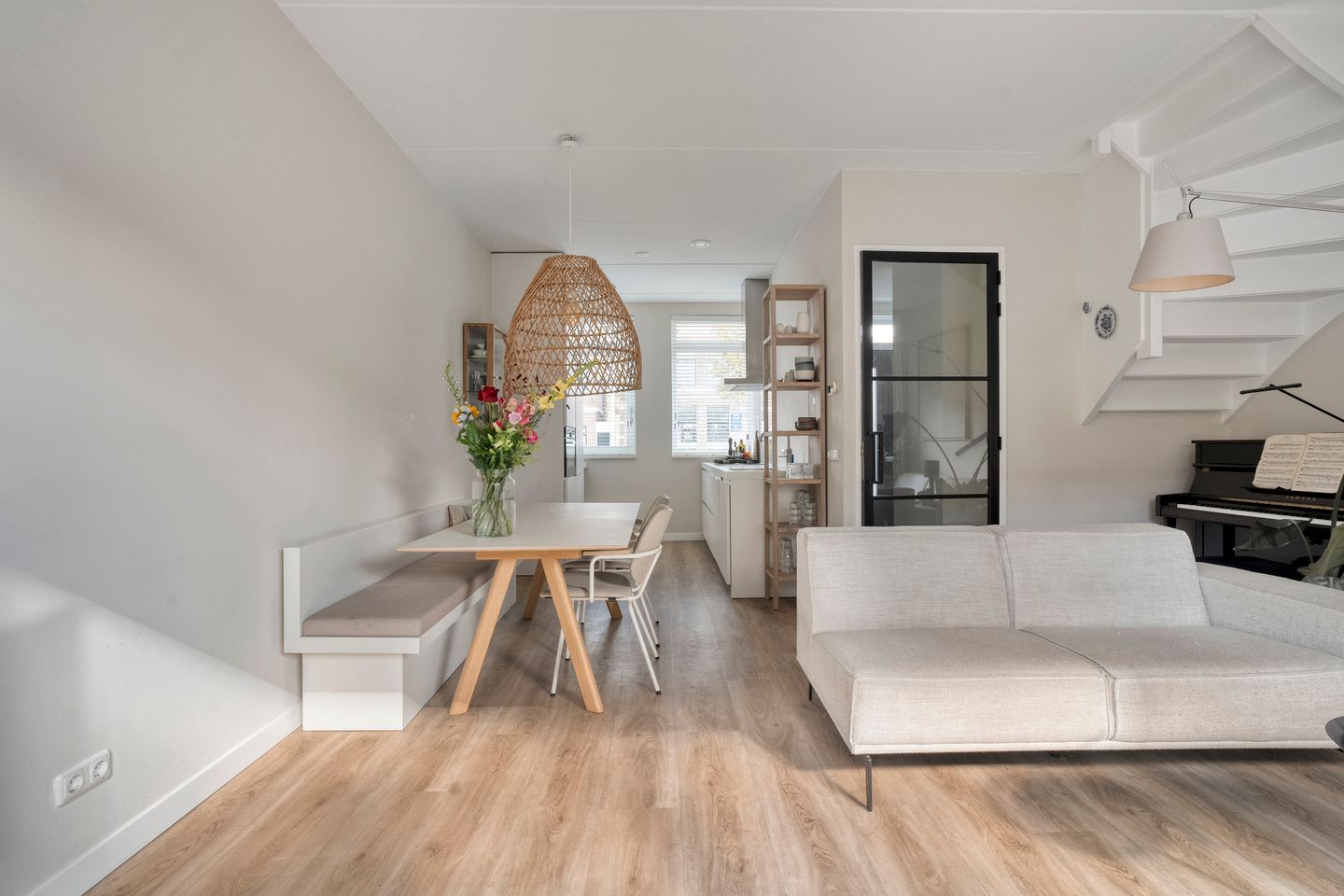 Photo 10 of Rhijnvis Feithlaan 54