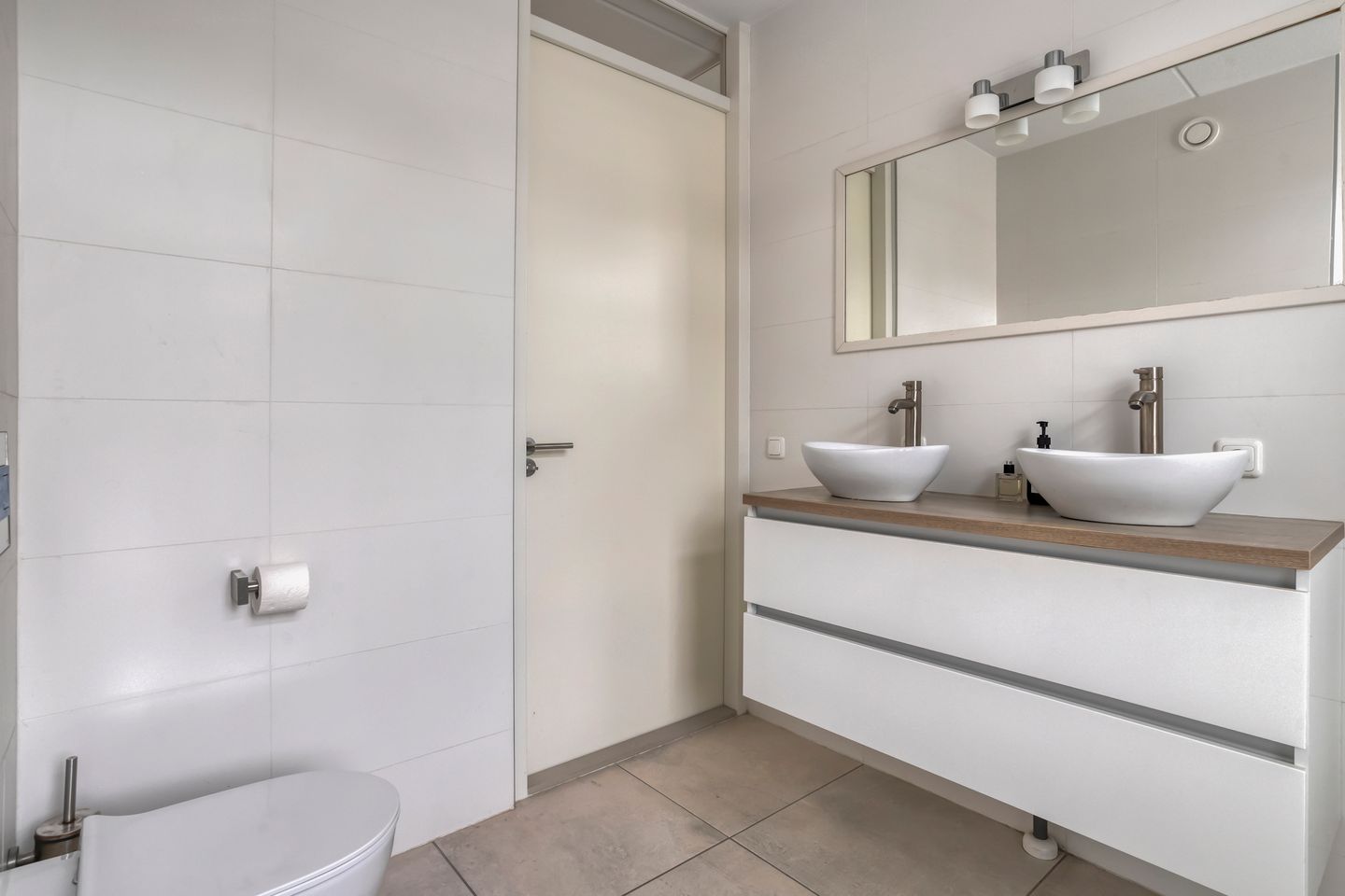 Photo 20 of Rhijnvis Feithlaan 54