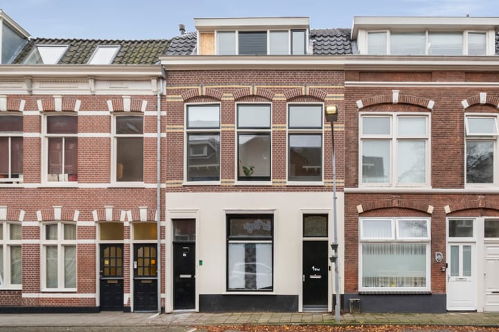 Foto 2 van Linschotenstraat 4-A