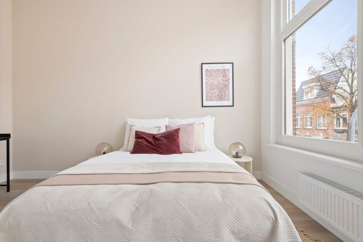 Foto 11 van Linschotenstraat 4-A