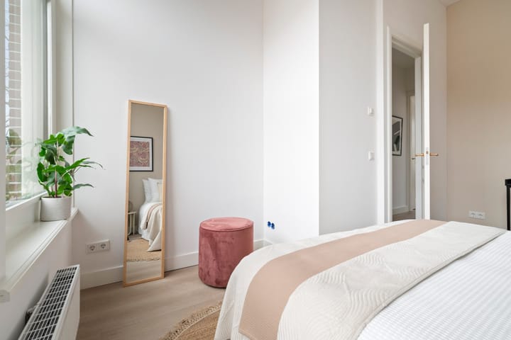 Foto 14 van Linschotenstraat 4-A