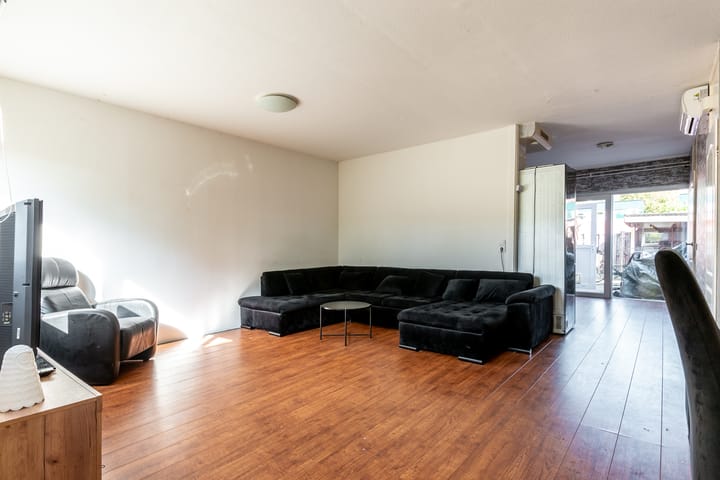 Foto 5 van Jol 24 20