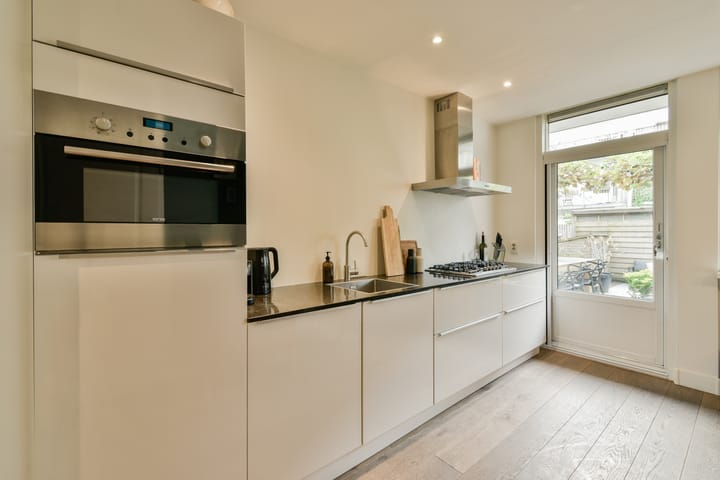 Photo 14 of Cabralstraat 33-H