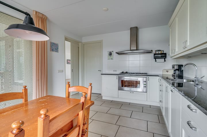 Photo 20 of Boskampstraat 32