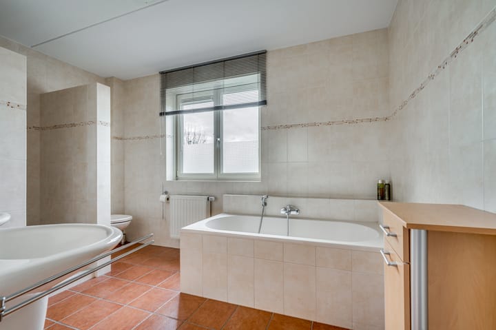 Photo 28 of Boskampstraat 32