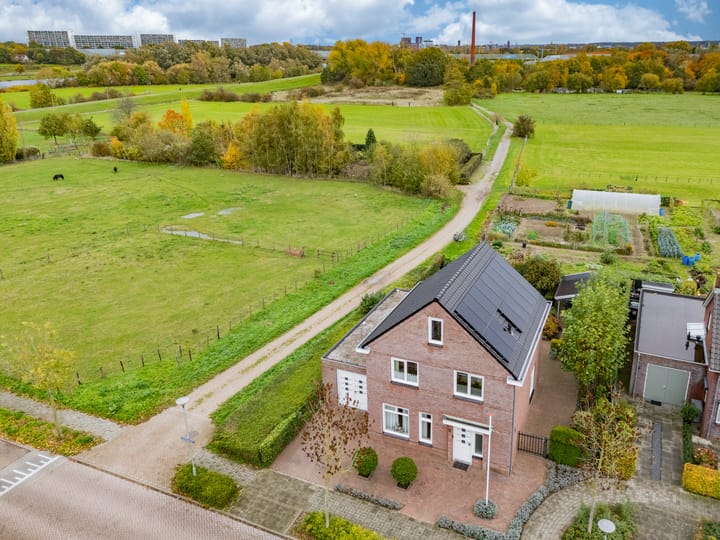 Photo 61 of Boskampstraat 32