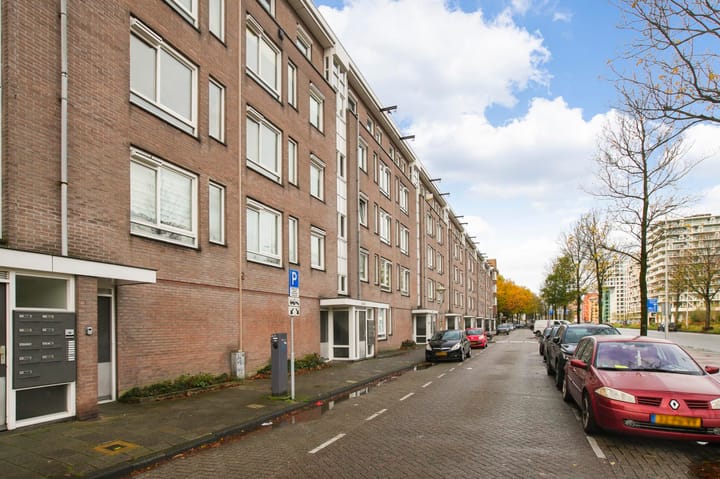 Photo 31 of Haarlemmerweg 481-C