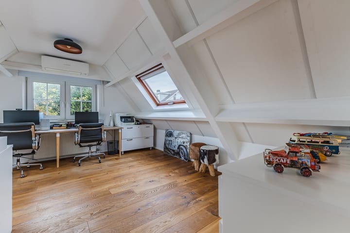 Photo 46 of Jaguar 15