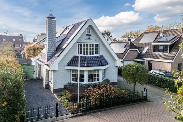 Photo 7 of Jaguar 15