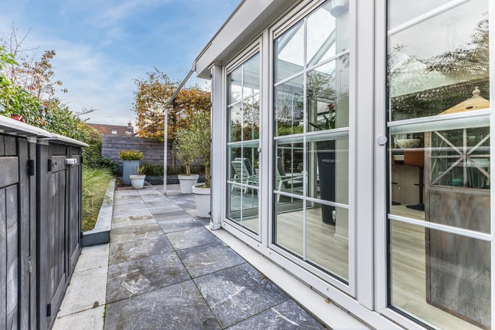 Photo 64 of Jaguar 15