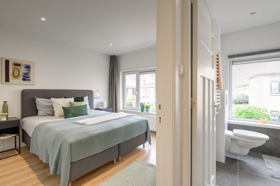 Photo 13 of Hugo de Vriesstraat 57-B