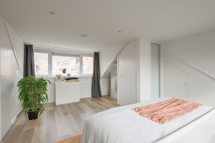 Foto 24 van Hugo de Vriesstraat 57-B