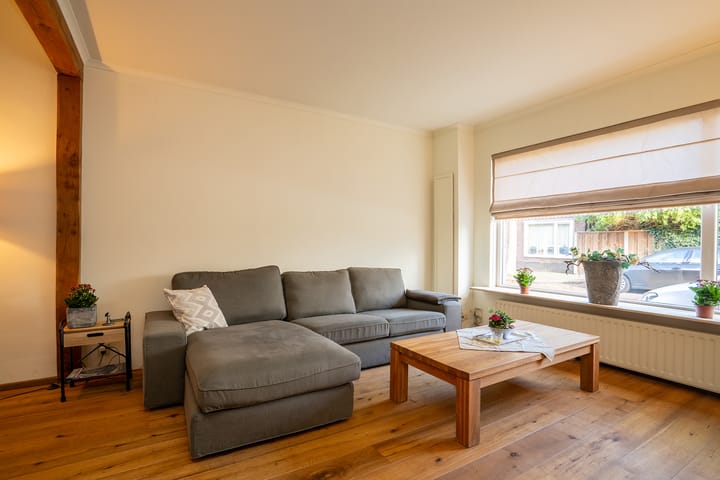 Foto 8 van Schoolstraat 50