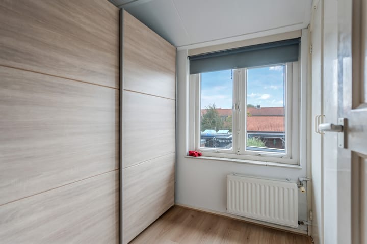 Photo 24 of Karel Doormanstraat 11