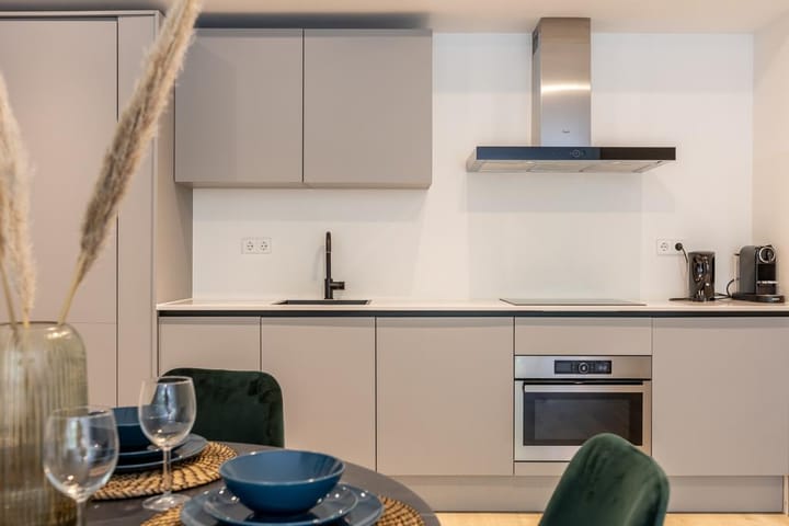 Photo 14 of Mathenesserlaan 247-B