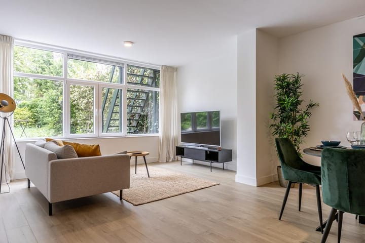 Photo 20 of Mathenesserlaan 247-B