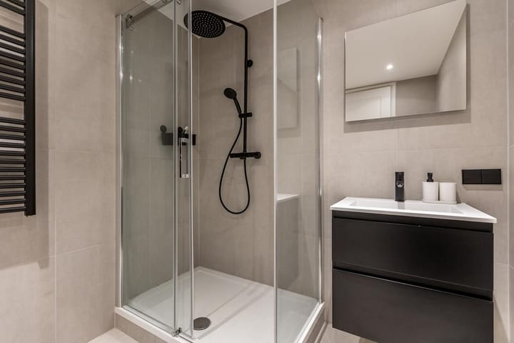 Photo 24 of Mathenesserlaan 247-B