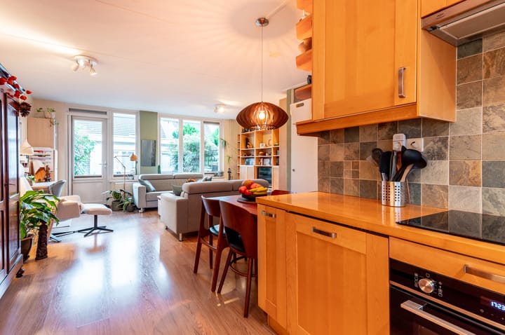 Foto 11 van Jacques Brelweg 36