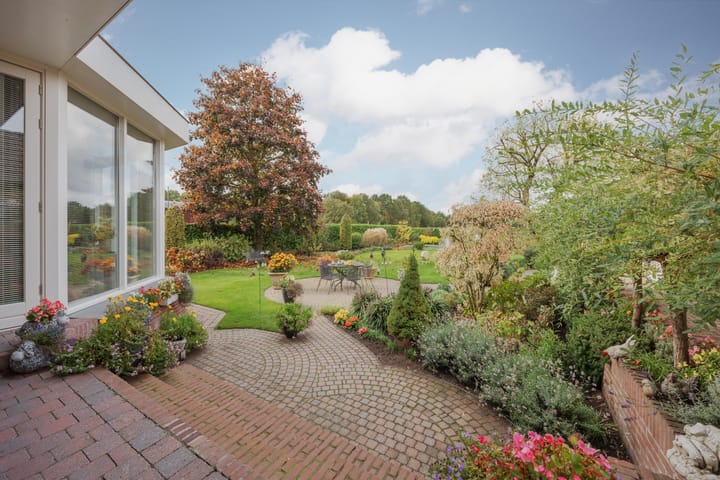 Photo 43 of Schiksedijk 15