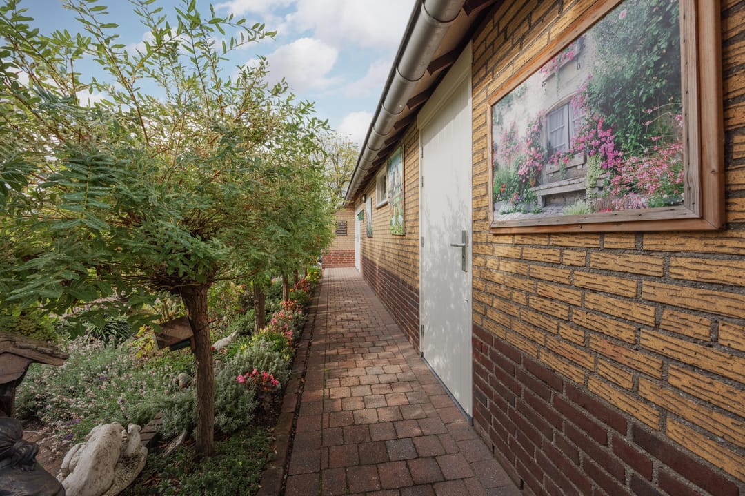 Photo 47 of Schiksedijk 15