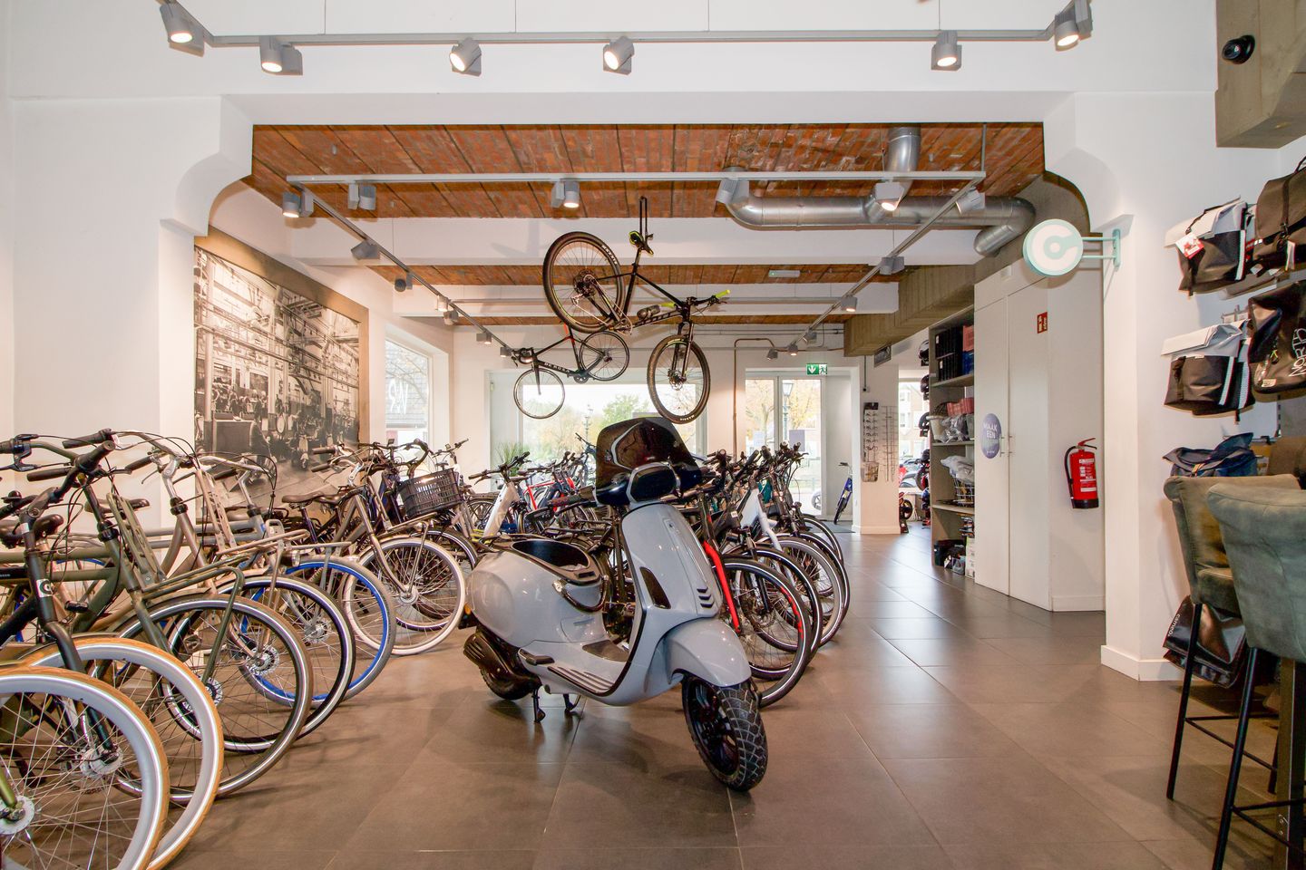 Bekijk foto 3 van Kolkplein 4