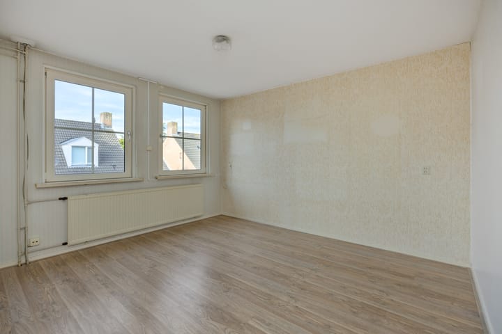 Photo 14 of Meester Theelenstraat 2