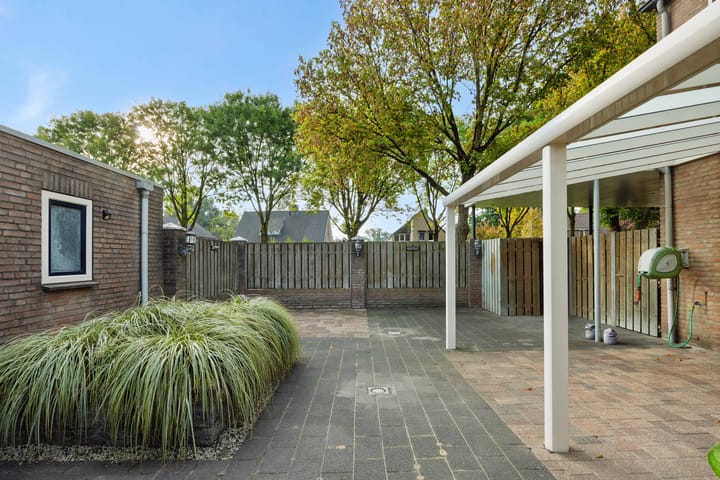 Photo 20 of Meester Theelenstraat 2