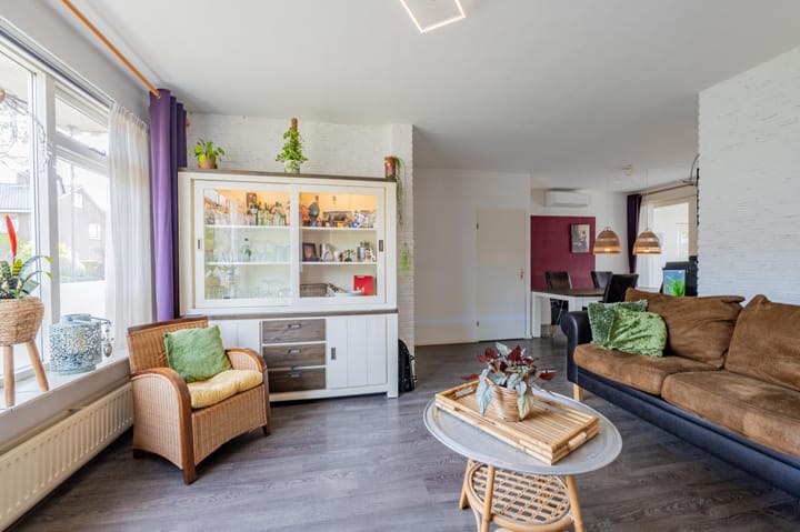 Photo 9 of Morelstraat 9