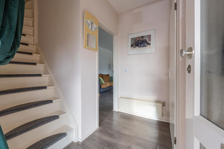 Photo 23 of Morelstraat 9