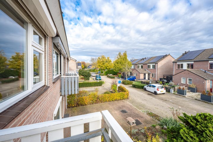 Photo 26 of Morelstraat 9