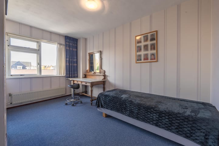 Photo 34 of Morelstraat 9