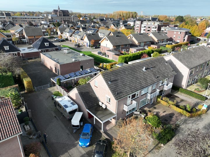 Photo 42 of Morelstraat 9