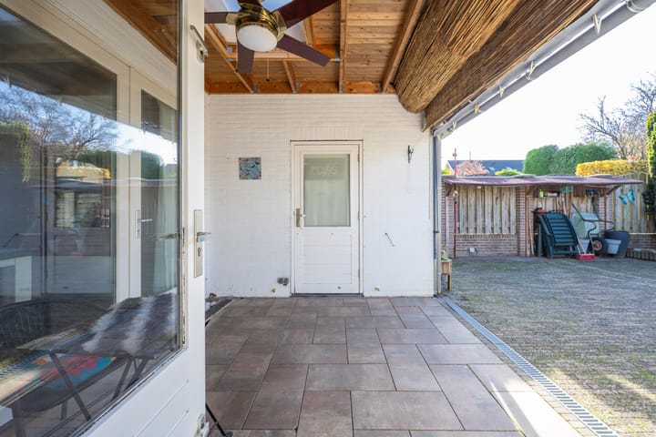 Photo 45 of Morelstraat 9