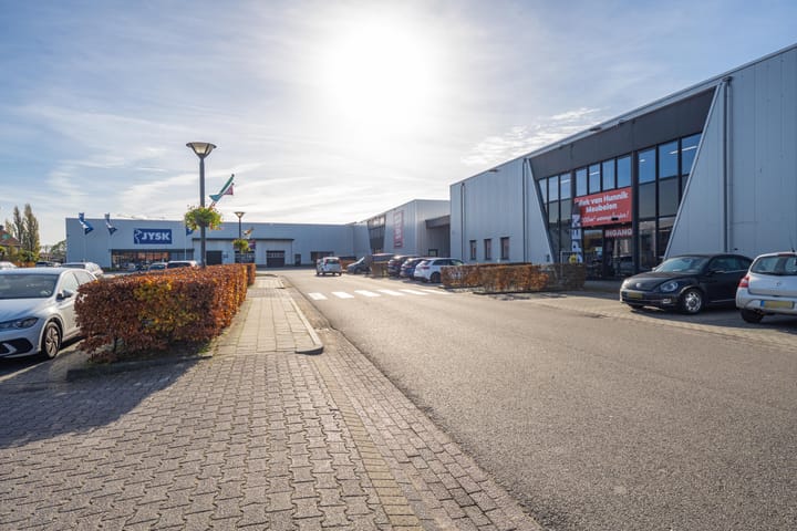 Photo 68 of Morelstraat 9