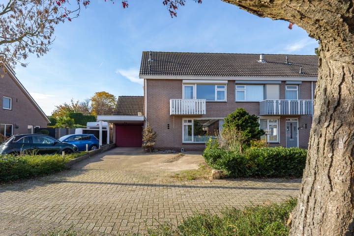 Photo 70 of Morelstraat 9