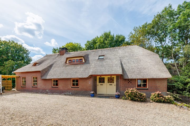 Photo 6 of Kerkstraat 23