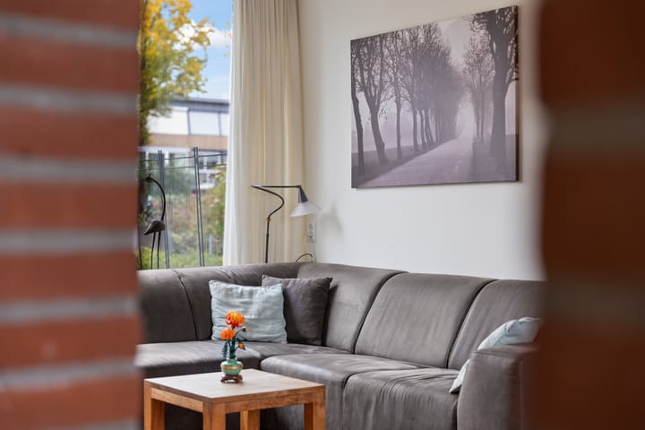 Photo 12 of Jan van Ieperenstraat 27