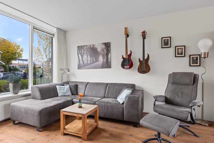 Photo 10 of Jan van Ieperenstraat 27