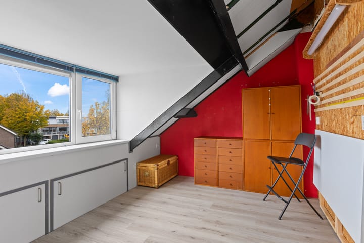 Photo 29 of Jan van Ieperenstraat 27