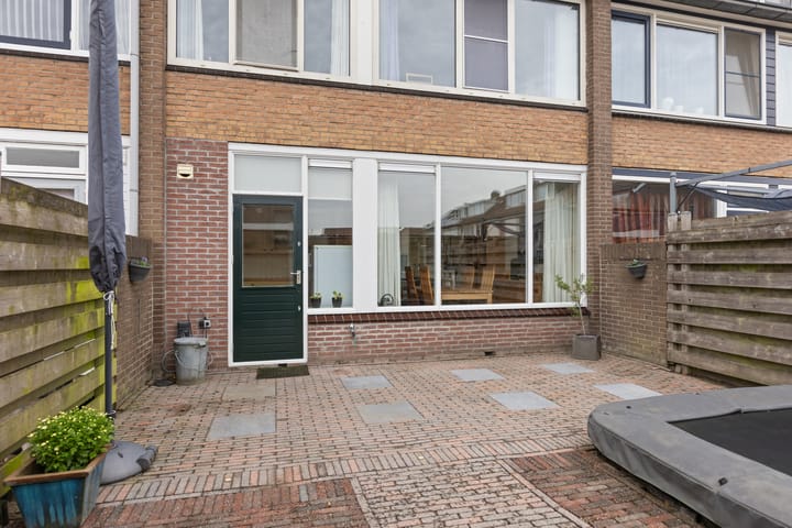 Photo 41 of Jan van Ieperenstraat 27