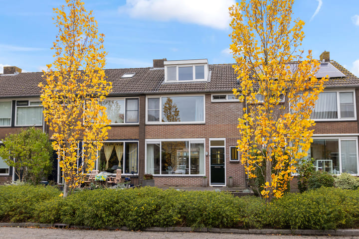 Photo 45 of Jan van Ieperenstraat 27