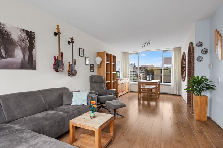 Photo 9 of Jan van Ieperenstraat 27