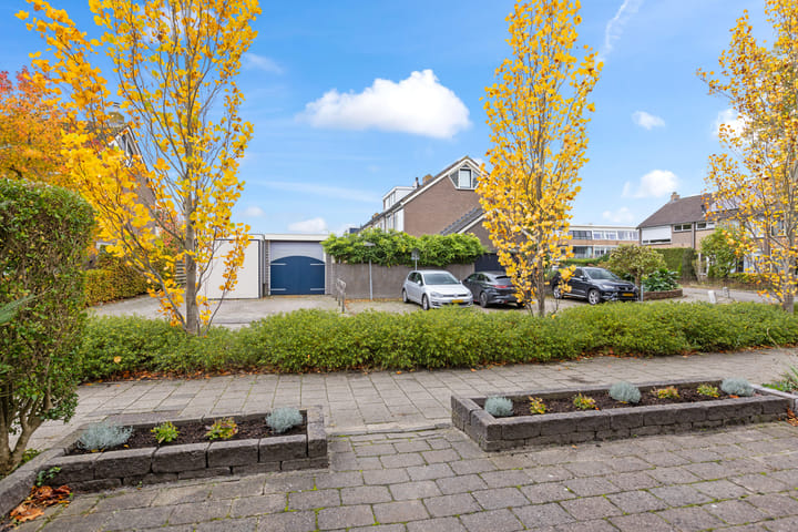 Photo 6 of Jan van Ieperenstraat 27